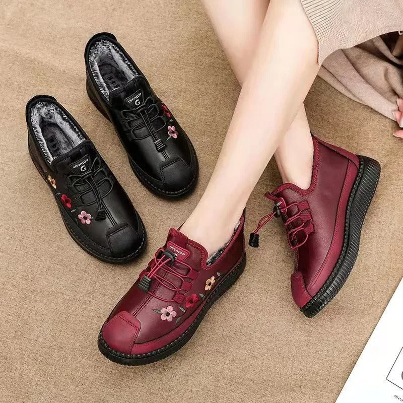 Women's Casual Shoes with Floral Embellishment